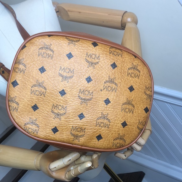 MCM Vicetos Cognac Leather Monogram Bucket Tote Crossbody Shoulder Bag Mint - Picture 5 of 16